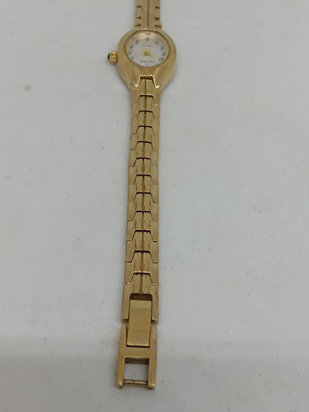 Waltham WAW017 Women's 18mm Gold Tone Silver Diamond Dial Watch NEW BATTERY